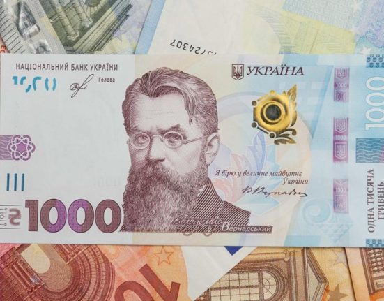 Дослідження: 43% українців заробляють менше 10 000 гривень